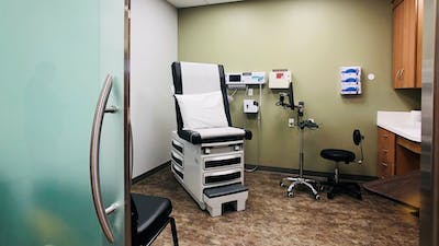 Mercy-GoHealth Urgent Care in Quail Springs, OK - Examination Room