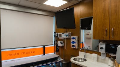Northwell Health-GoHealth Urgent Care in Chelsea, NY- Examination Room
